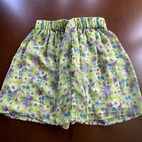 ☎️ Zara Side Ruffle Floral Mini Skirt with Pockets, lined flowy flowers billow - Picture 5 of 11